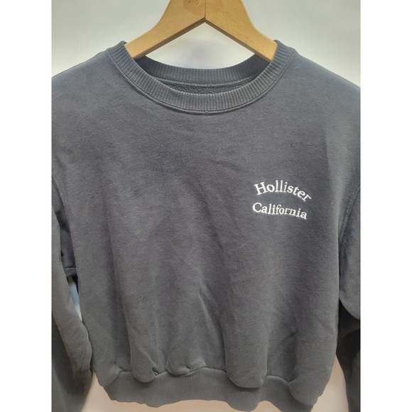Hollister California Cropped Sweatshirt Women's XS Gray Crew Neck‎ Pullover - Picture 2 of 8